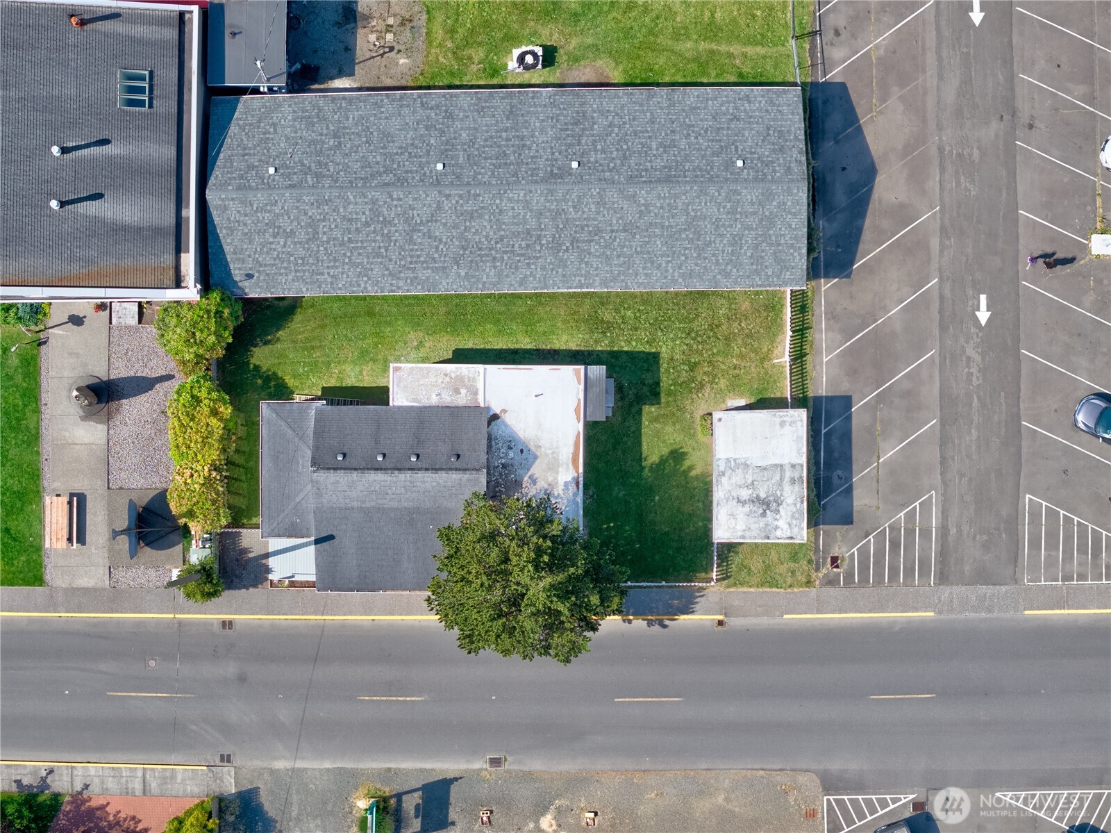 106 5th Street Property Photo 36