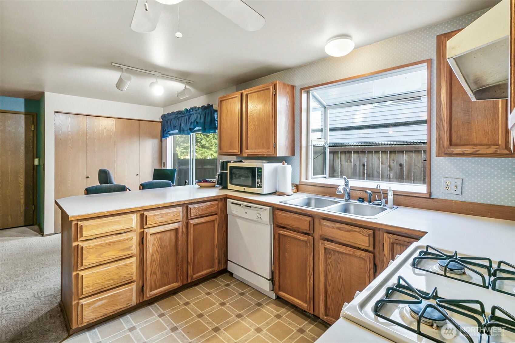 1031 Sw 350th Place Property Photo 10