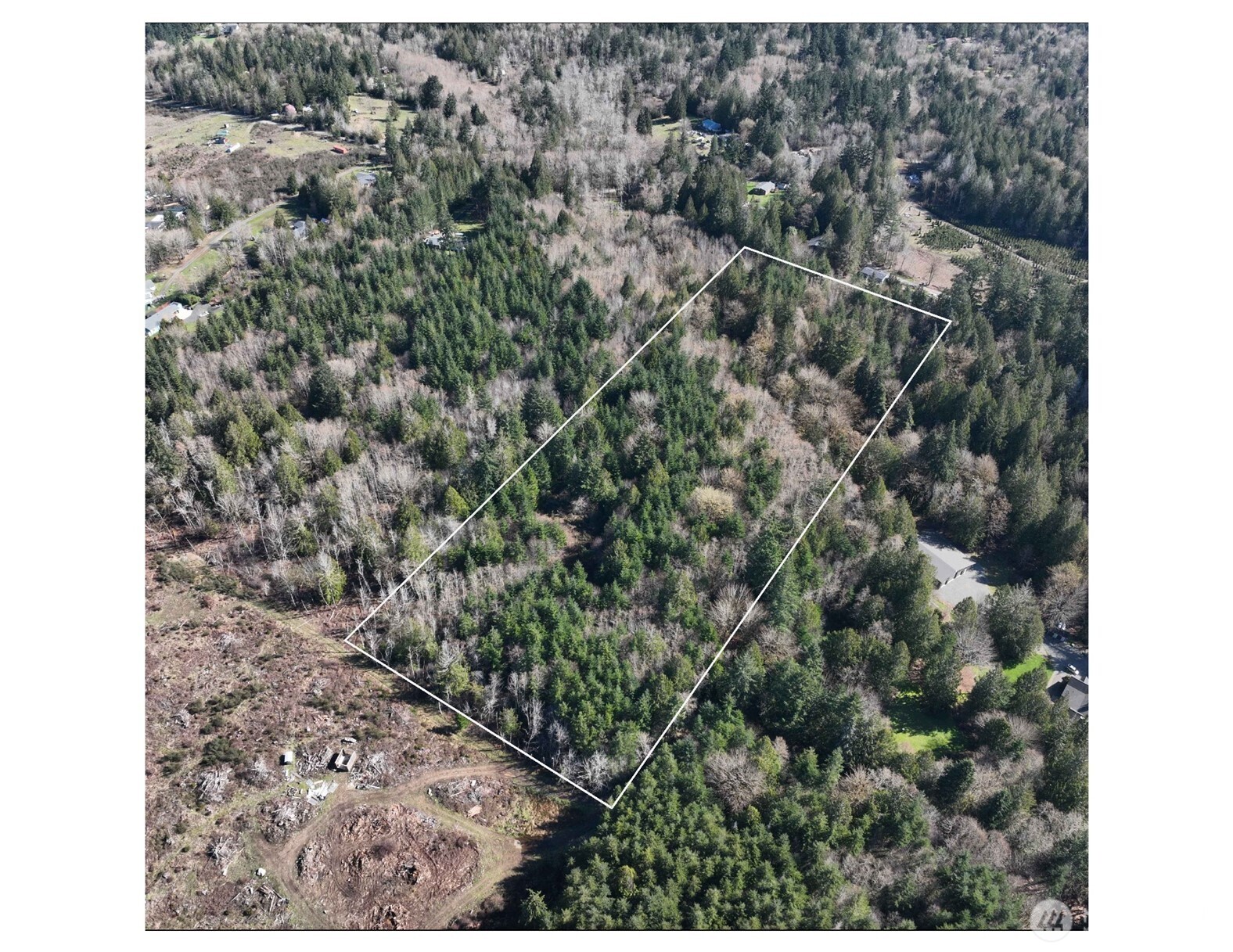 11 E Libby Road Property Photo 3
