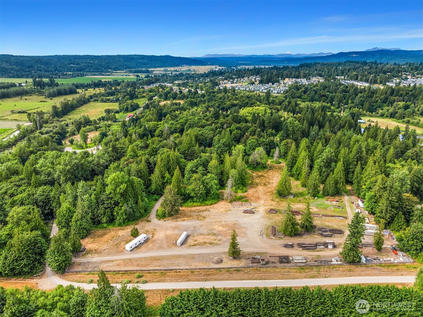 13 Xxx Carnation Duvall Road Property Photo 9