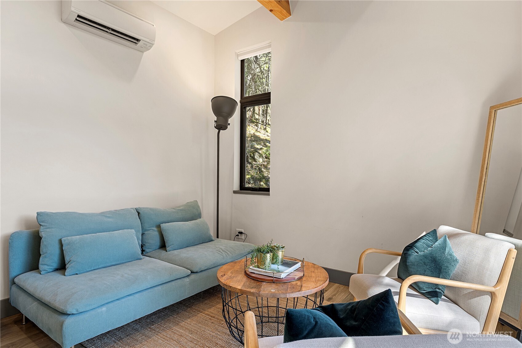 8056 Bayne Road Property Photo 15
