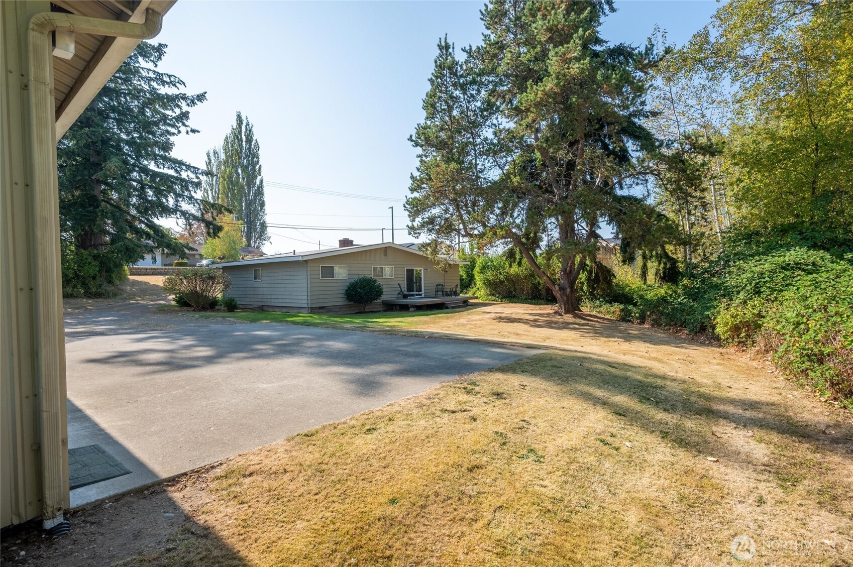 620 Telegraph Road Property Photo 8