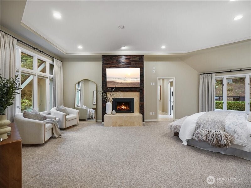 6158 162nd Place Property Photo 11