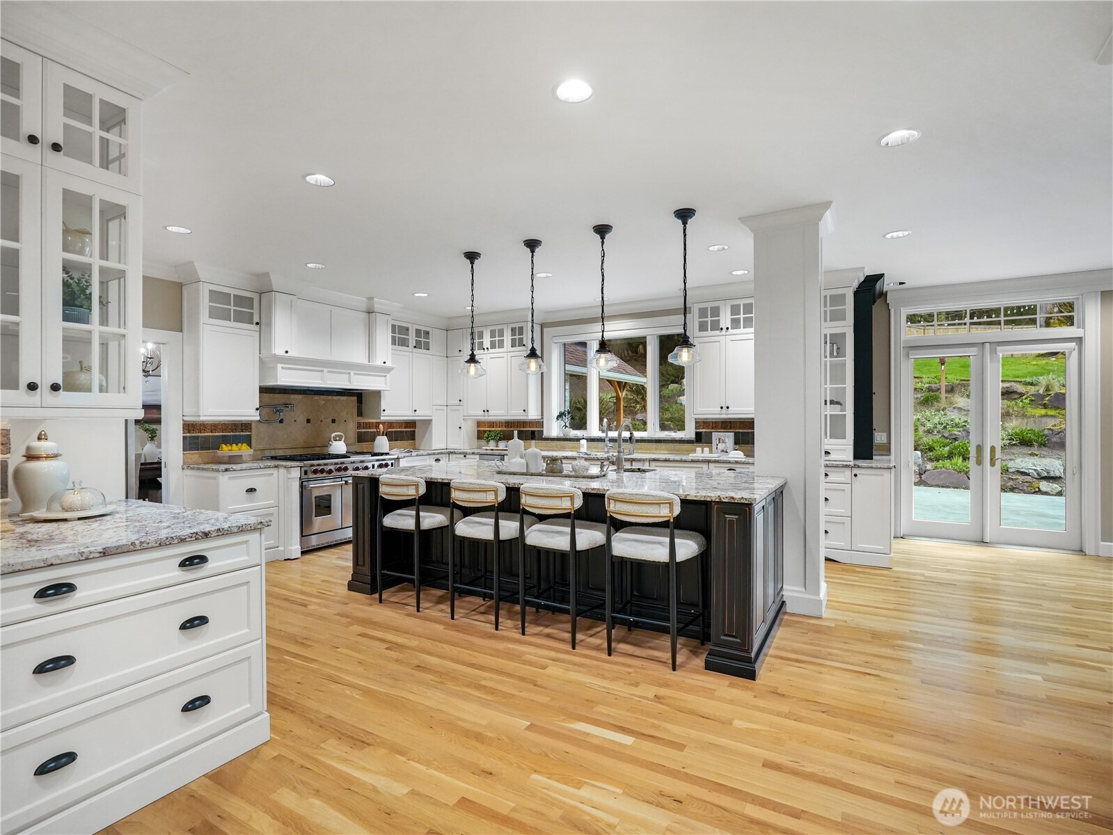 6158 162nd Place Property Photo 14