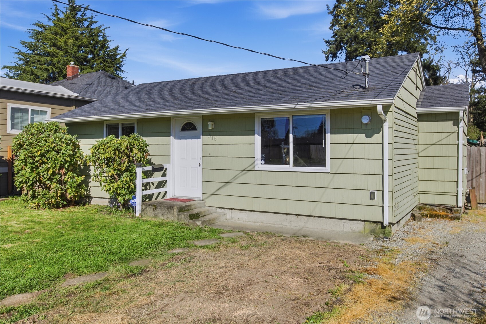 516 6th Ave Property Photo 3
