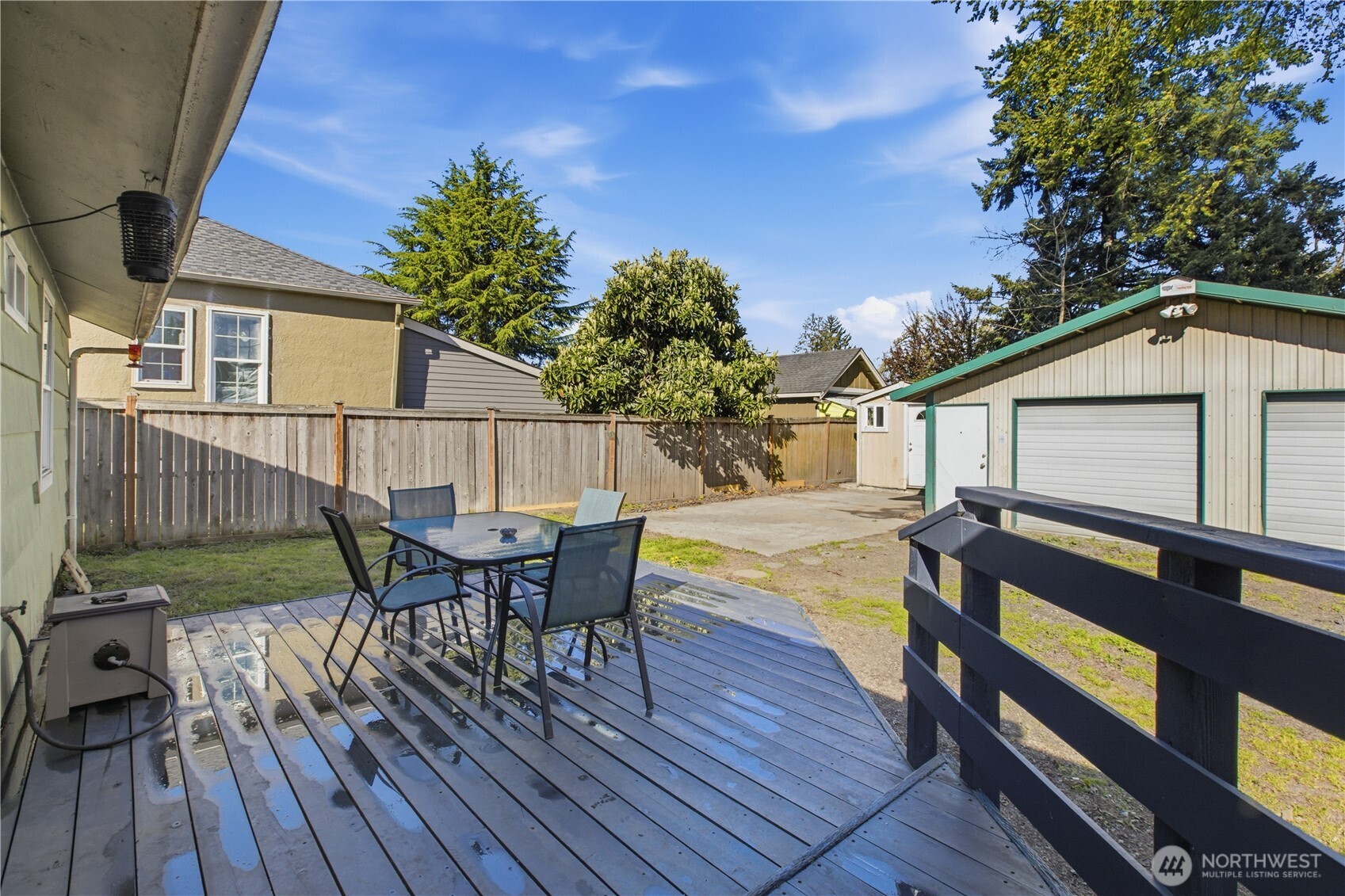 516 6th Ave Property Photo 18