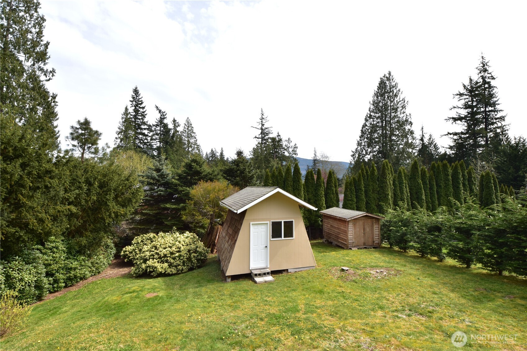 580 Summit Place Property Photo 14
