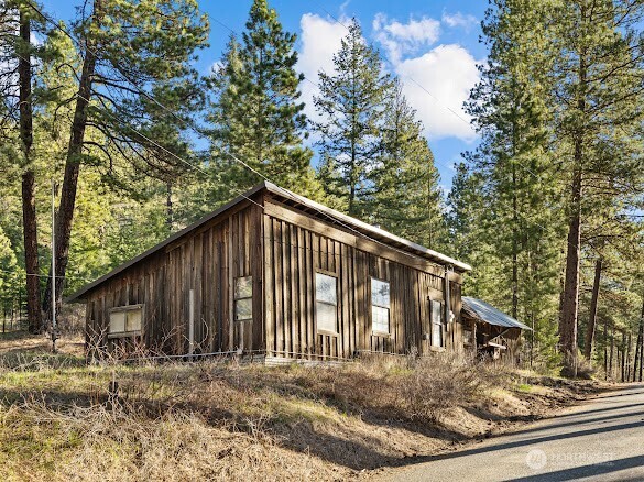 3081 Liberty Road Property Photo 1