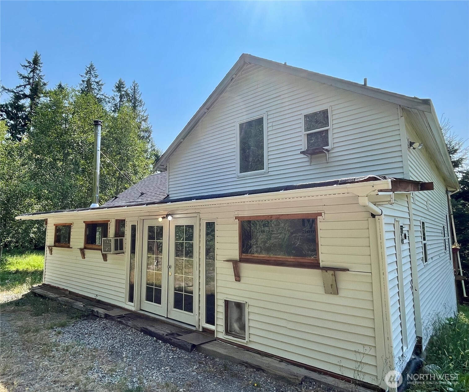 816 299th Street Property Photo 2