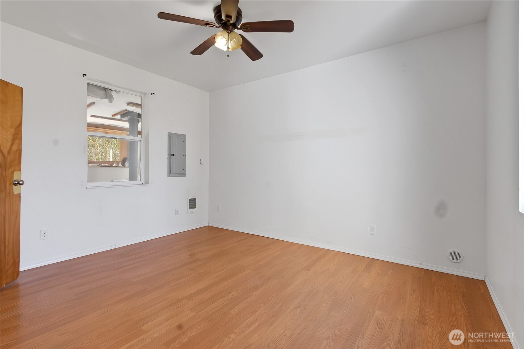 816 299th Street Property Photo 12