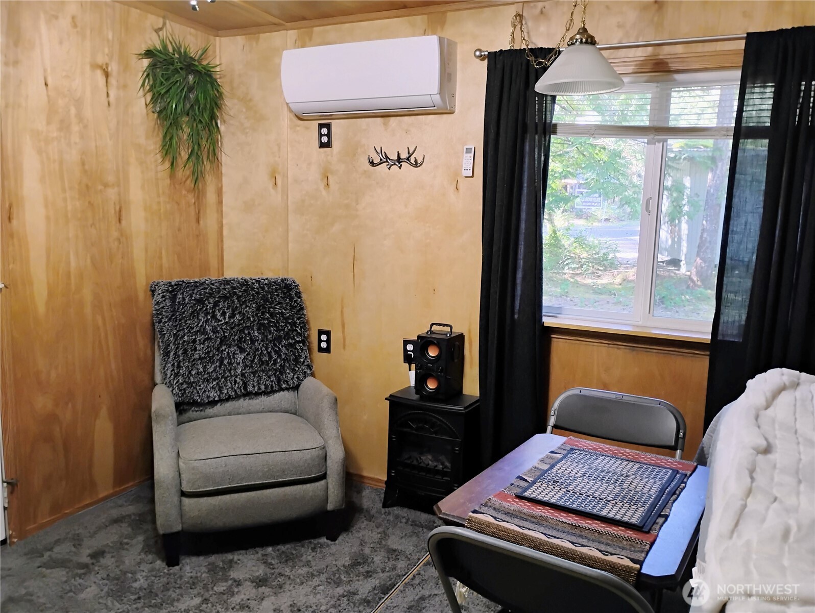 11 E N Duckabush Dr Property Photo 3