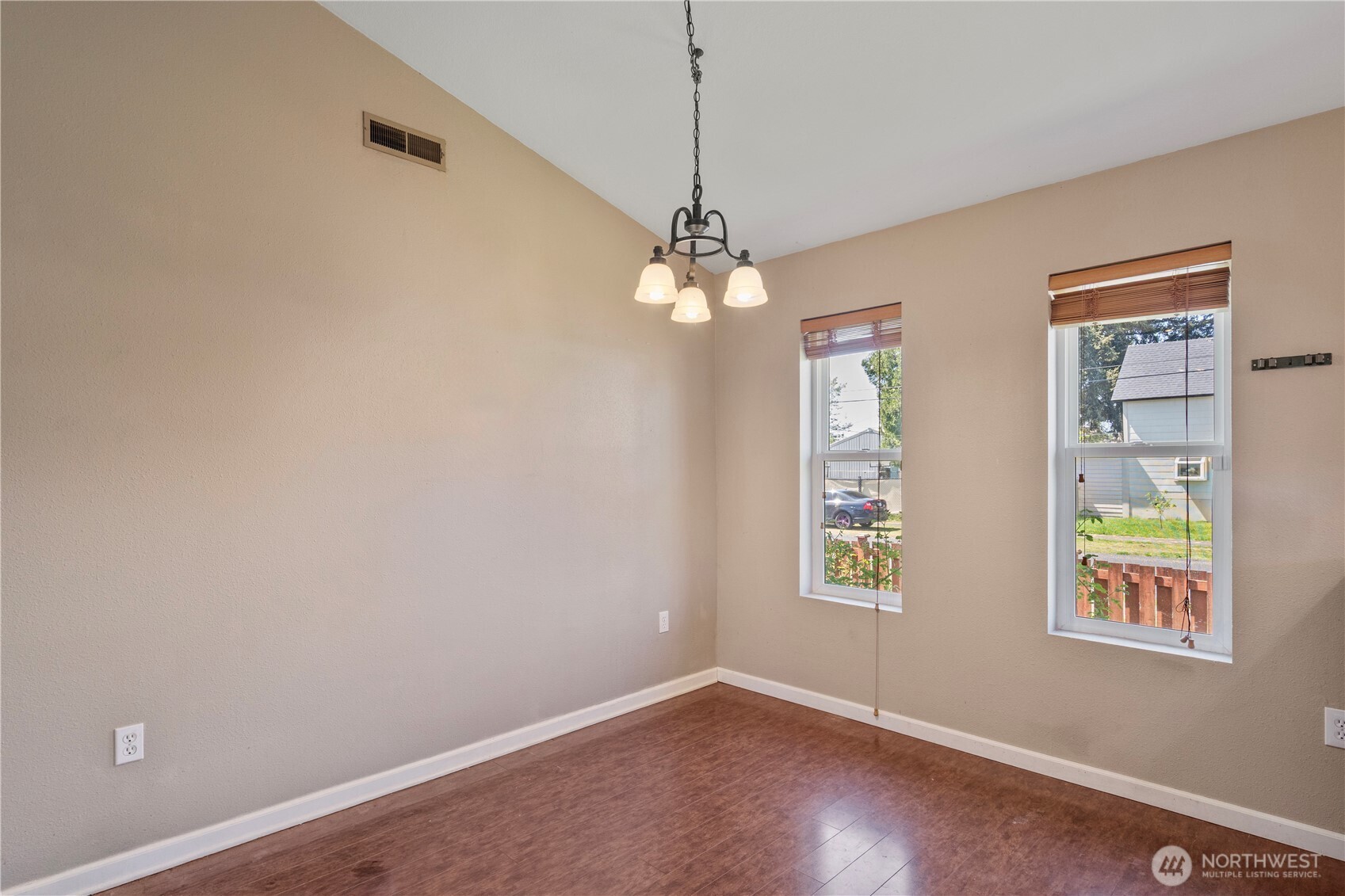 928 W Cherry Street Property Photo 16