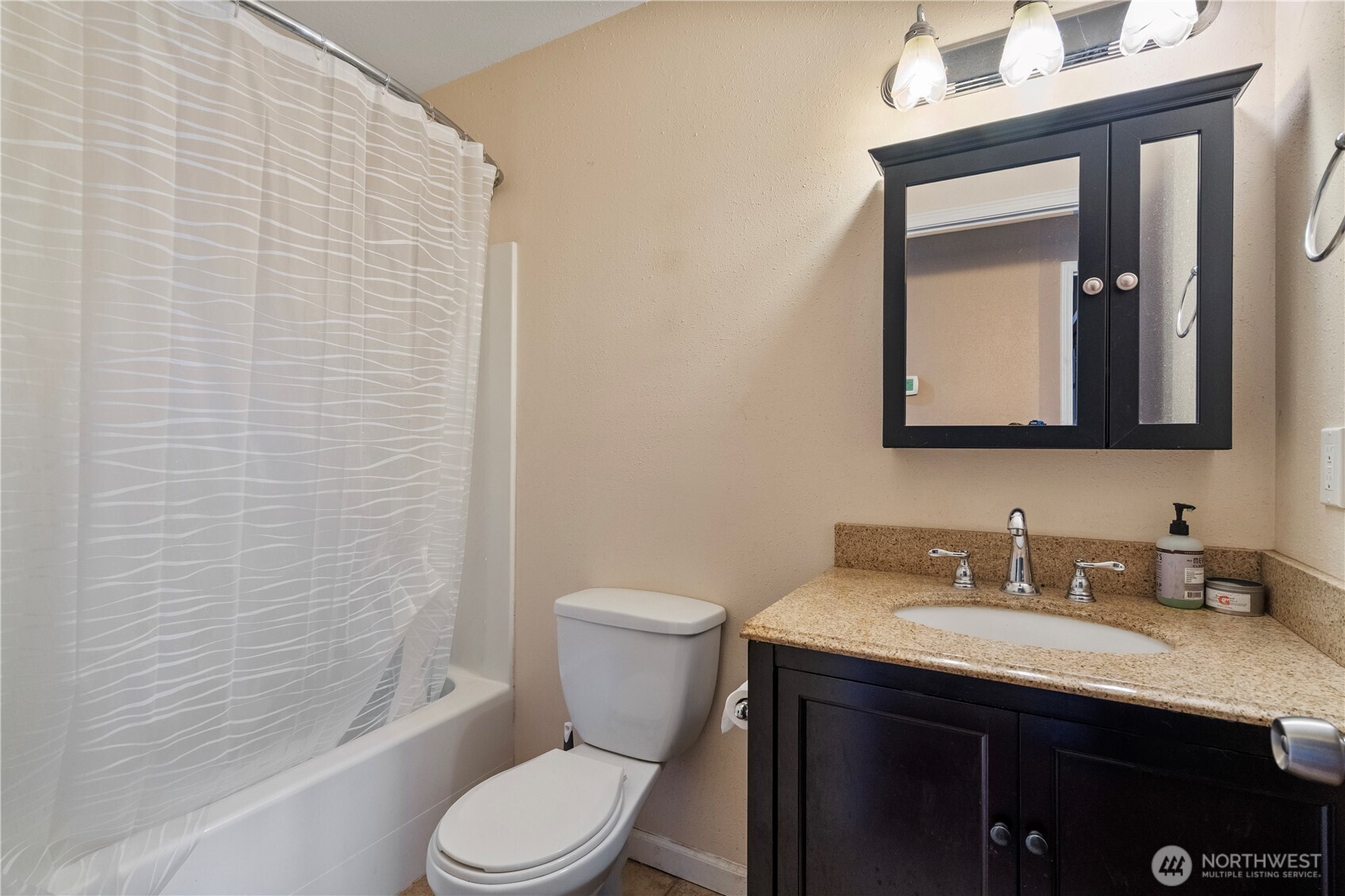 928 W Cherry Street Property Photo 21