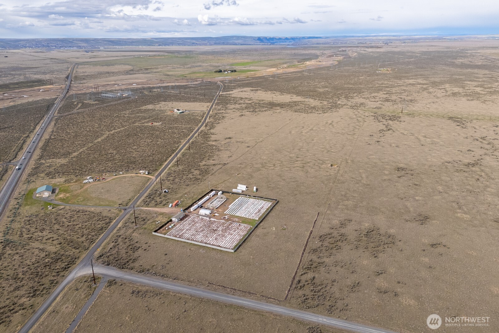 11061 Ne Neppel Road Property Photo 3