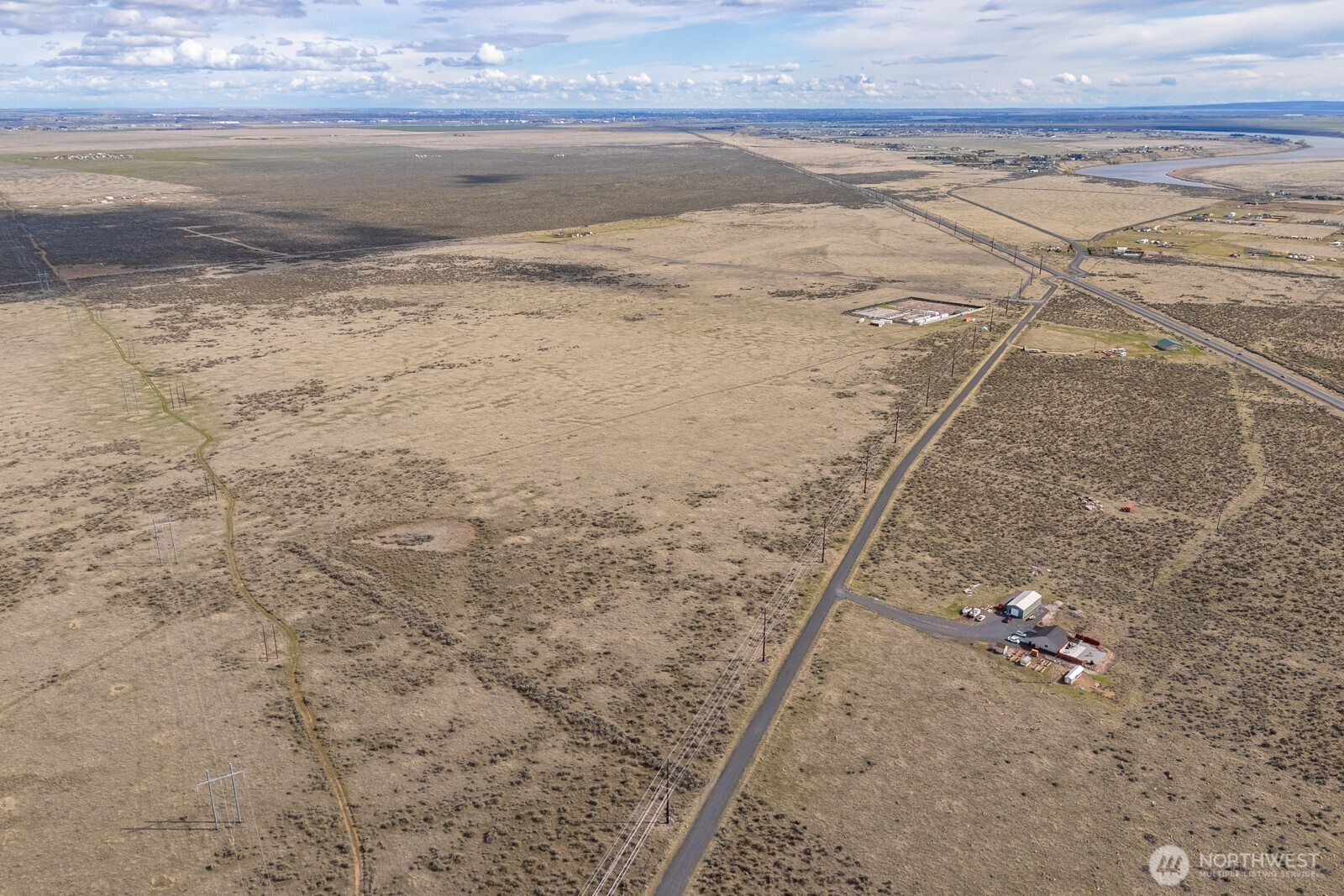 11061 Ne Neppel Road Property Photo 20