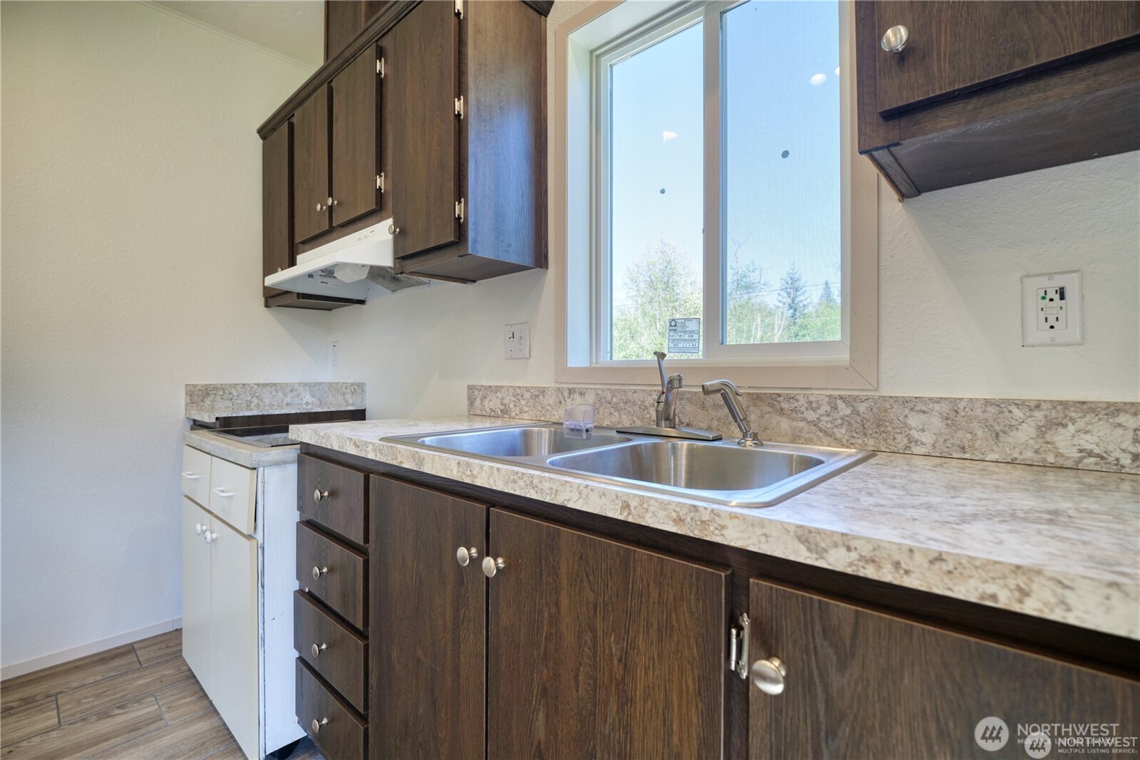 500 Moose Trail Property Photo 14