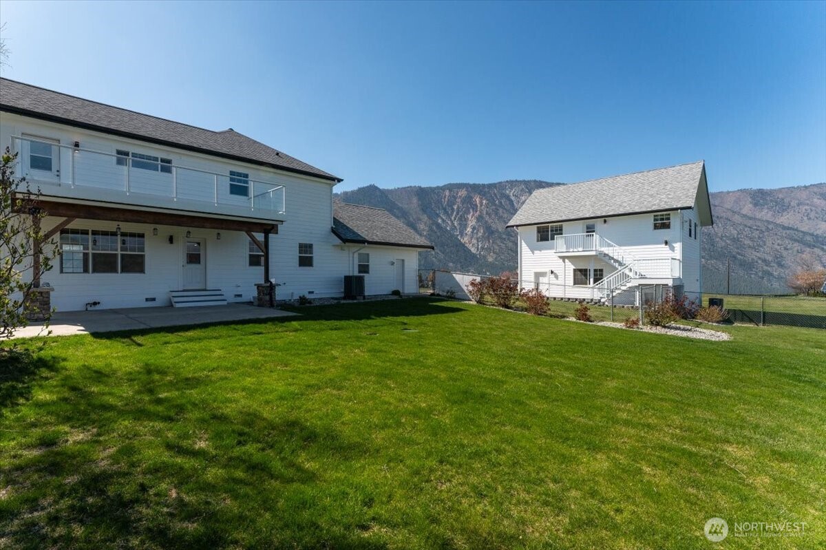 1190 Summit Boulevard Property Photo 36