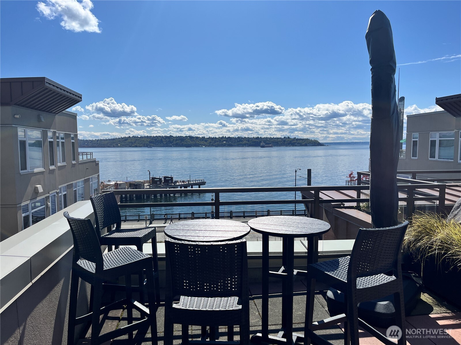 1950 Alaskan Way 227 Property Photo 30