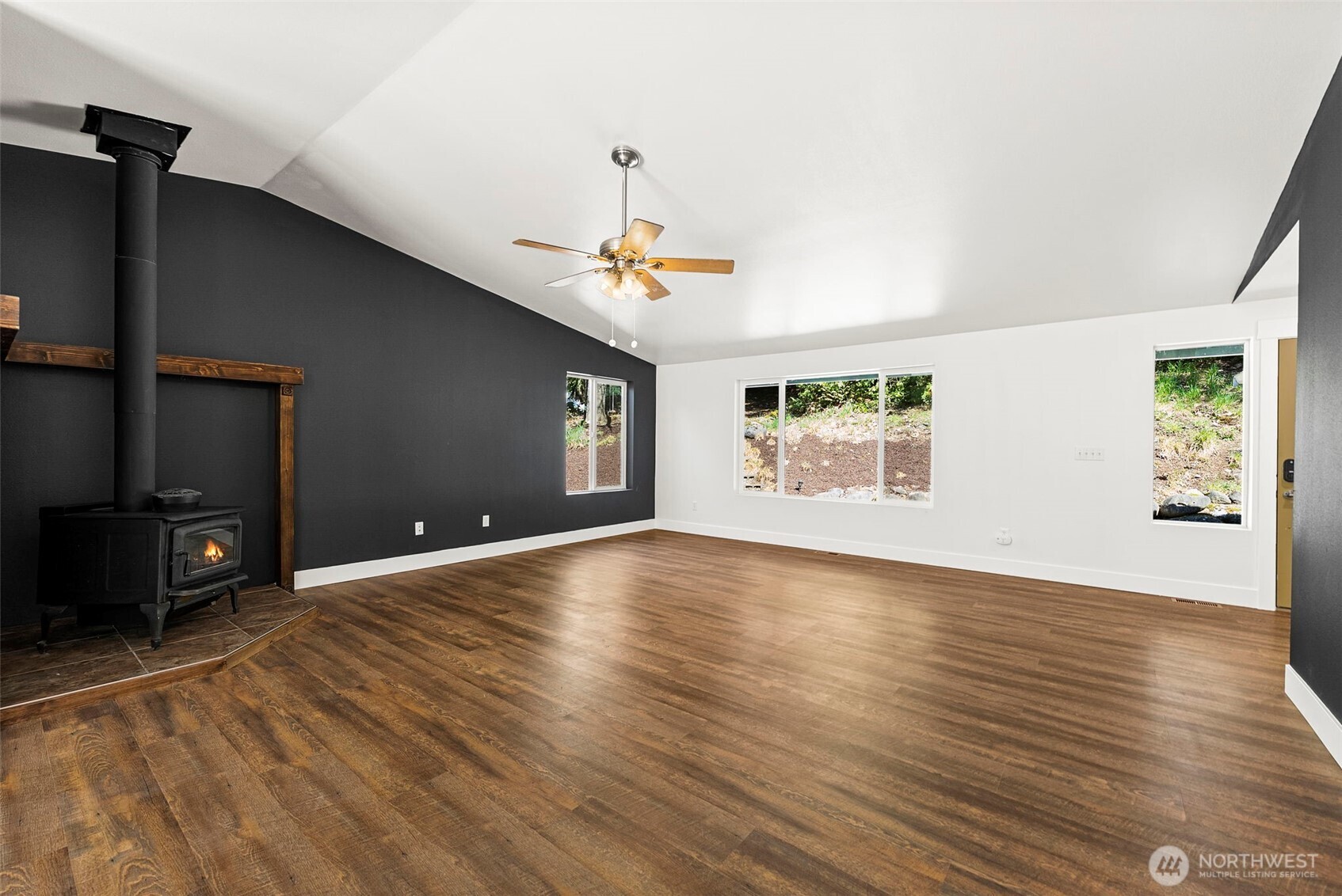 23430 Fisk Road Property Photo 11