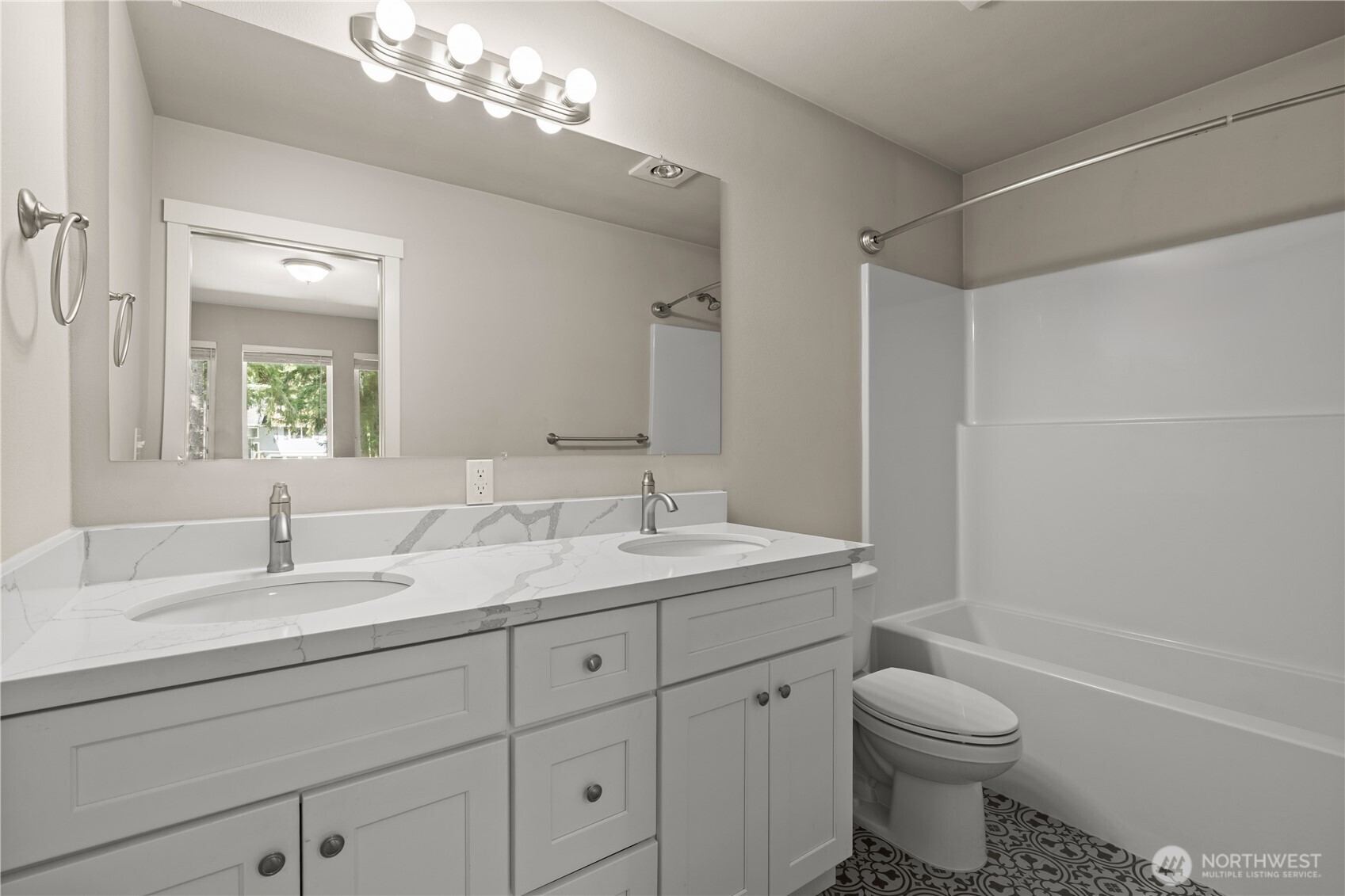 22407 Basin View Court Property Photo 11