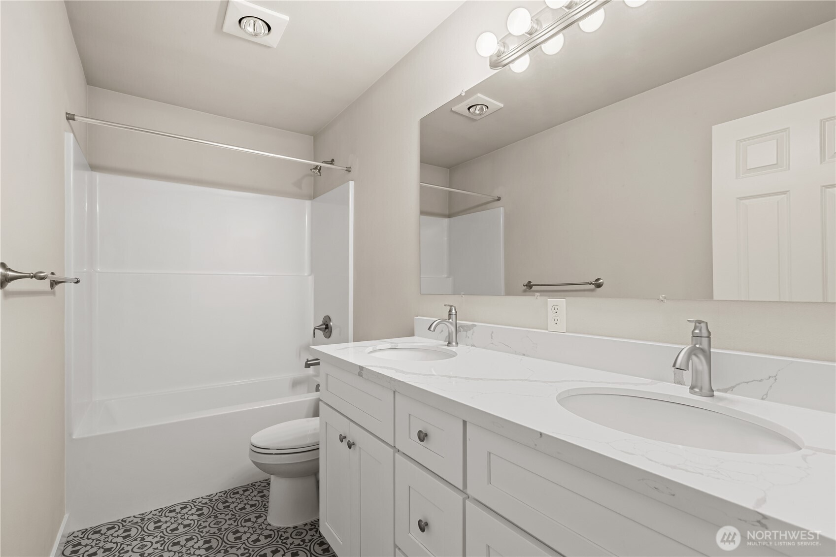 22407 Basin View Court Property Photo 14
