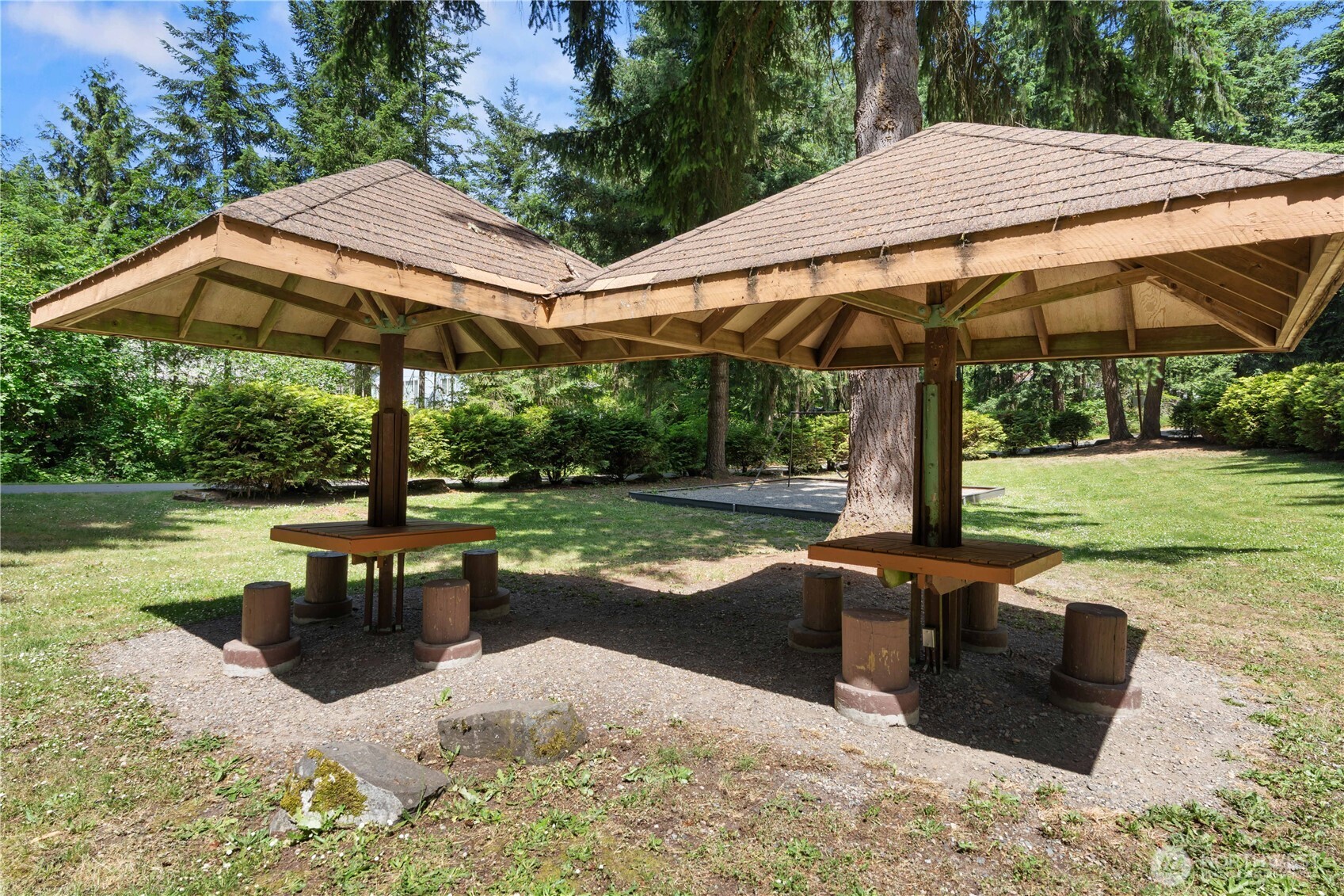 22407 Basin View Court Property Photo 30