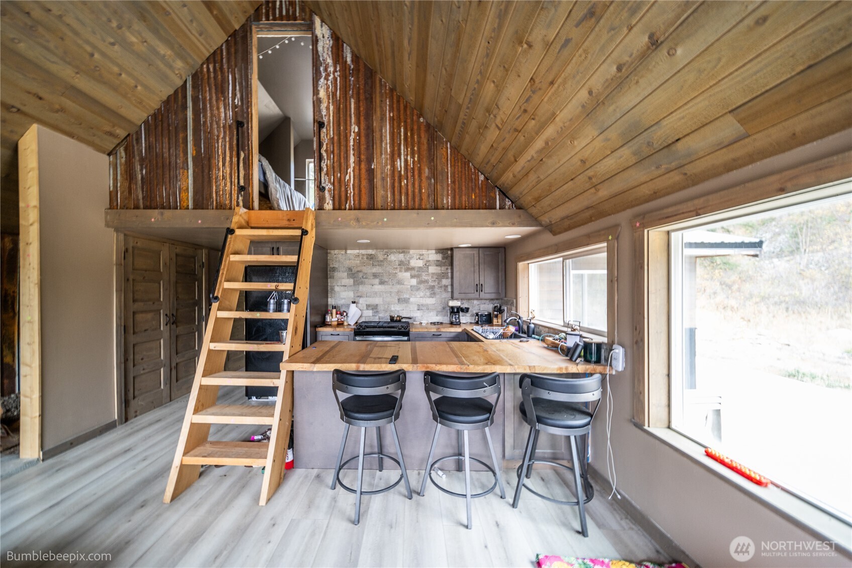 8 Camden Road Property Photo 10