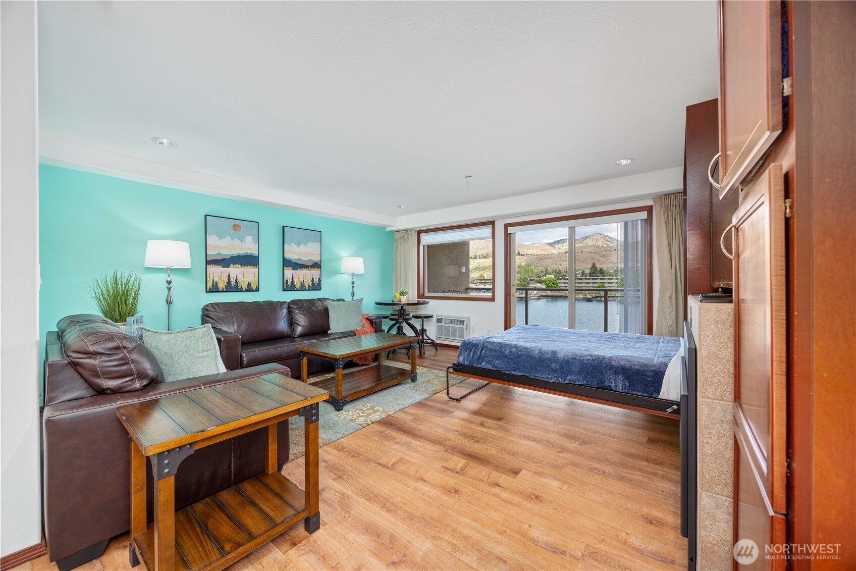 322 W Woodin Avenue 632 Property Photo 18
