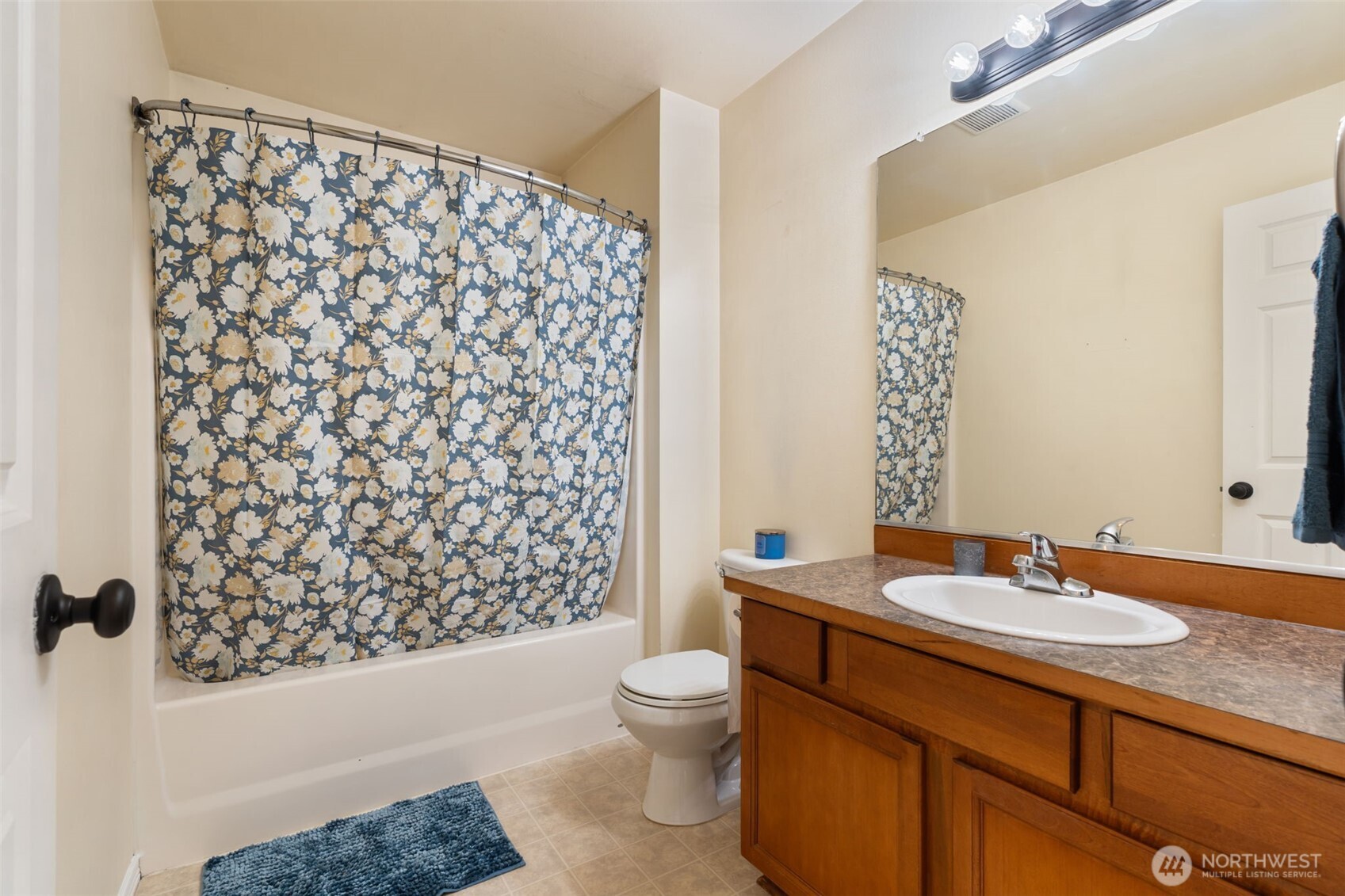 305 Denny Way Property Photo 29