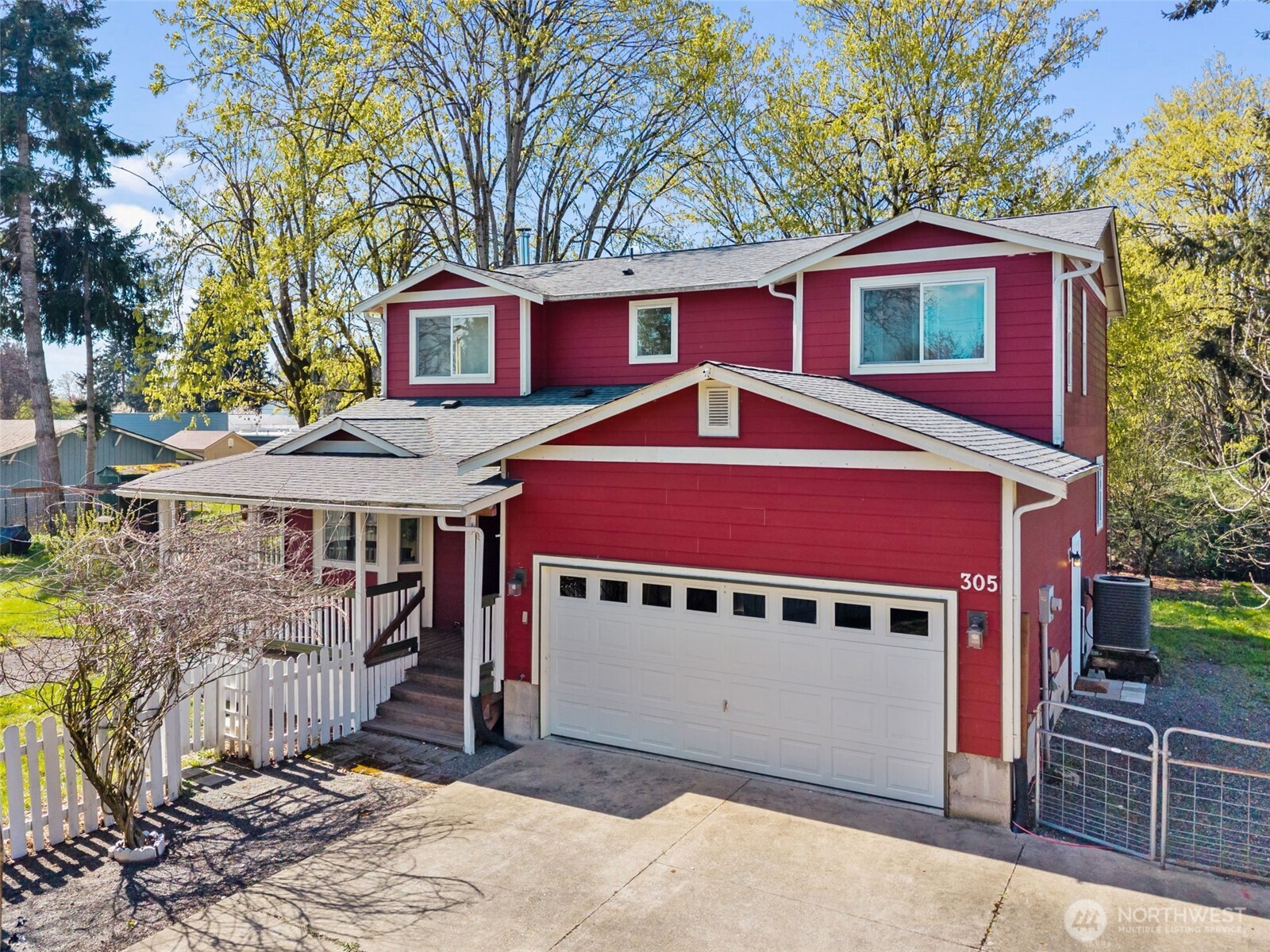 305 Denny Way Property Photo 30