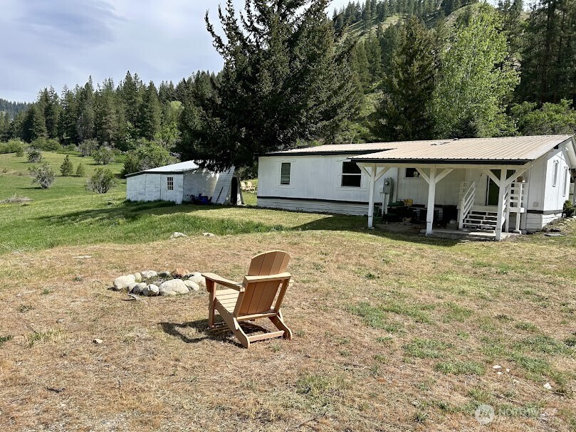 17490 Chumstick Highway Property Photo 2