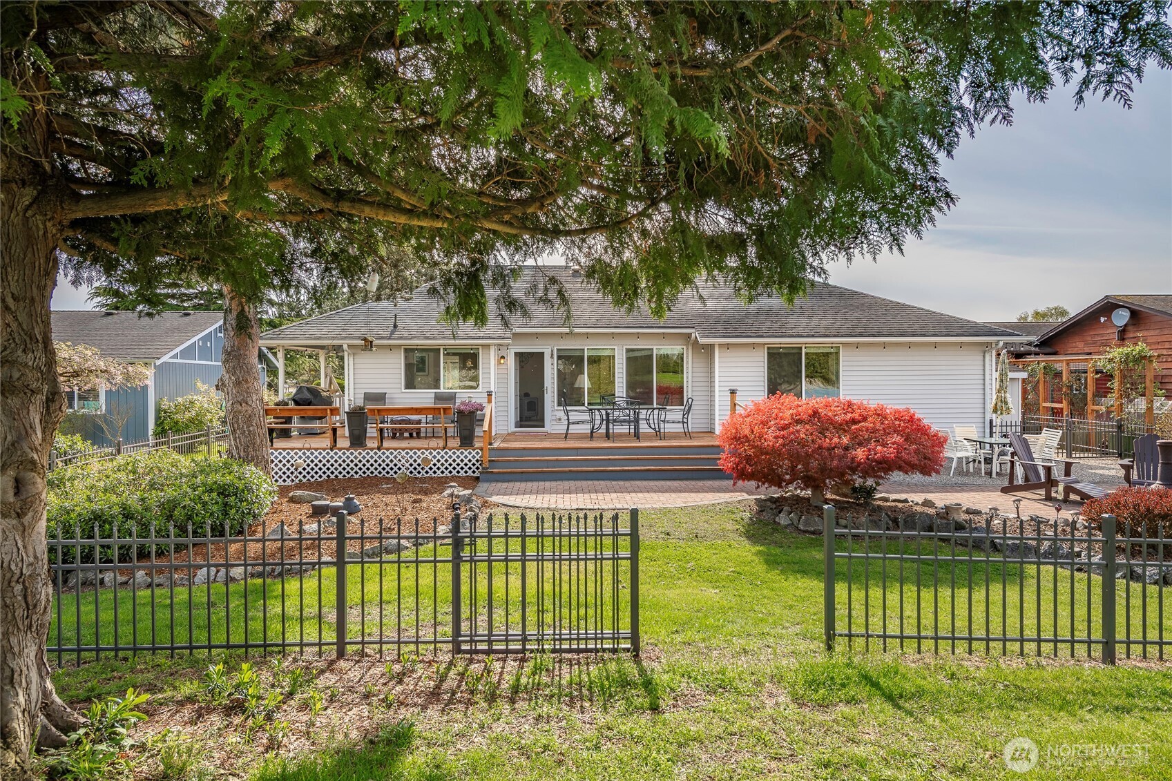 8118 Sehome Road Property Photo 1