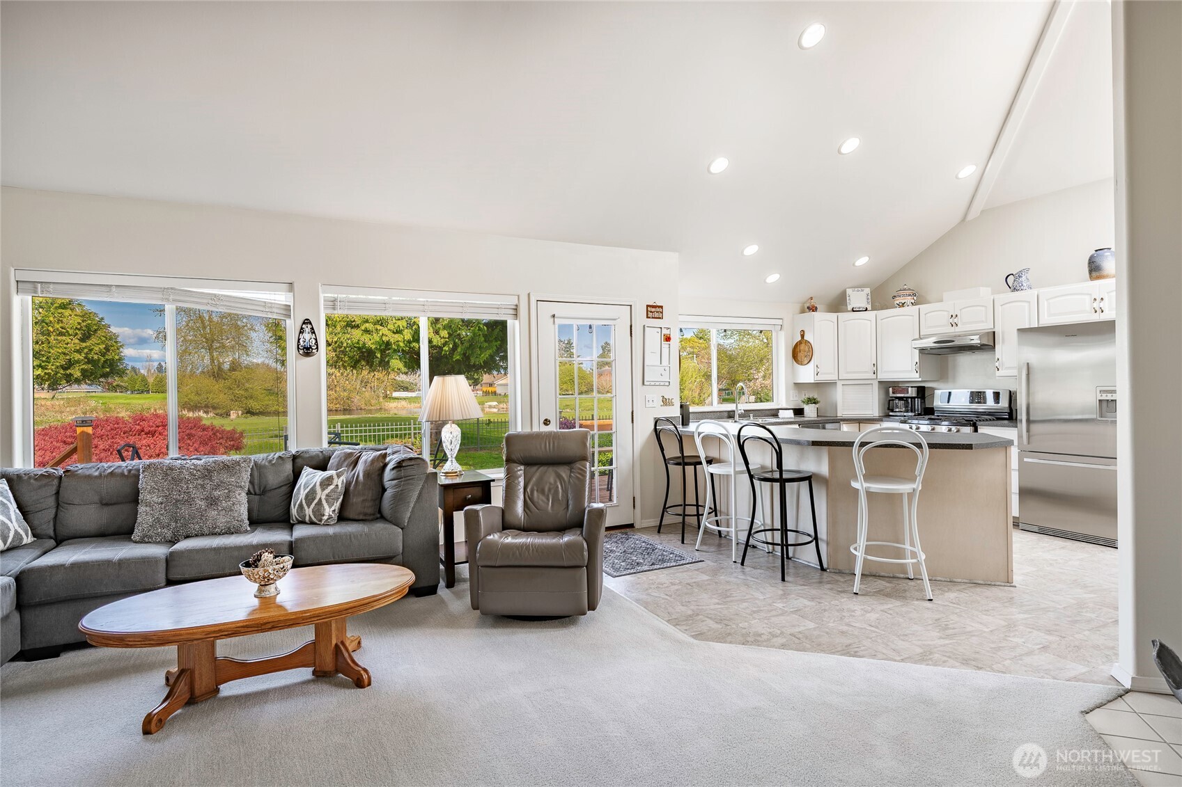 8118 Sehome Road Property Photo 11