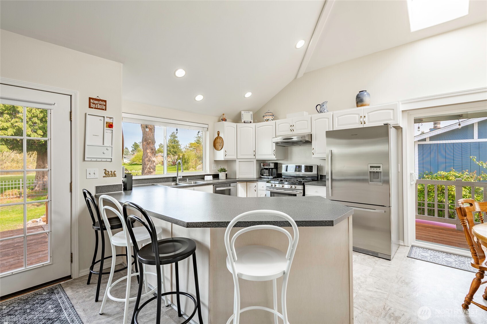 8118 Sehome Road Property Photo 16