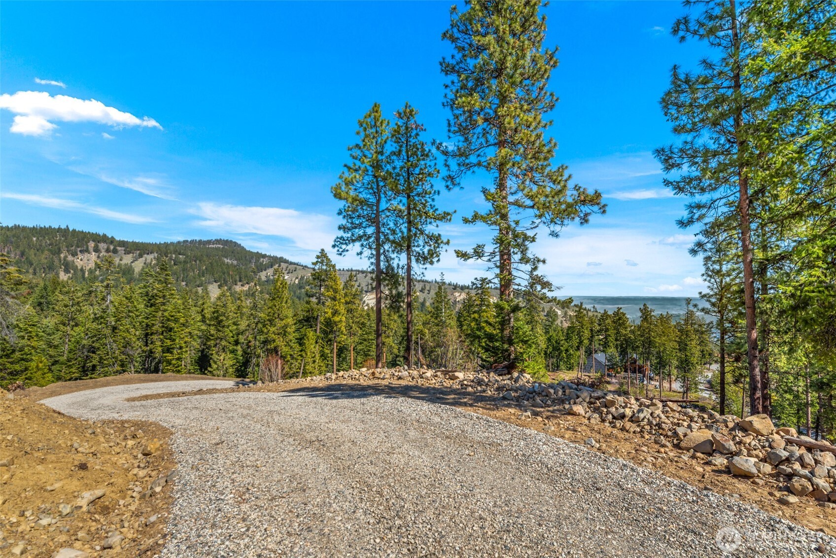 6424 Summit View Place Property Photo 30