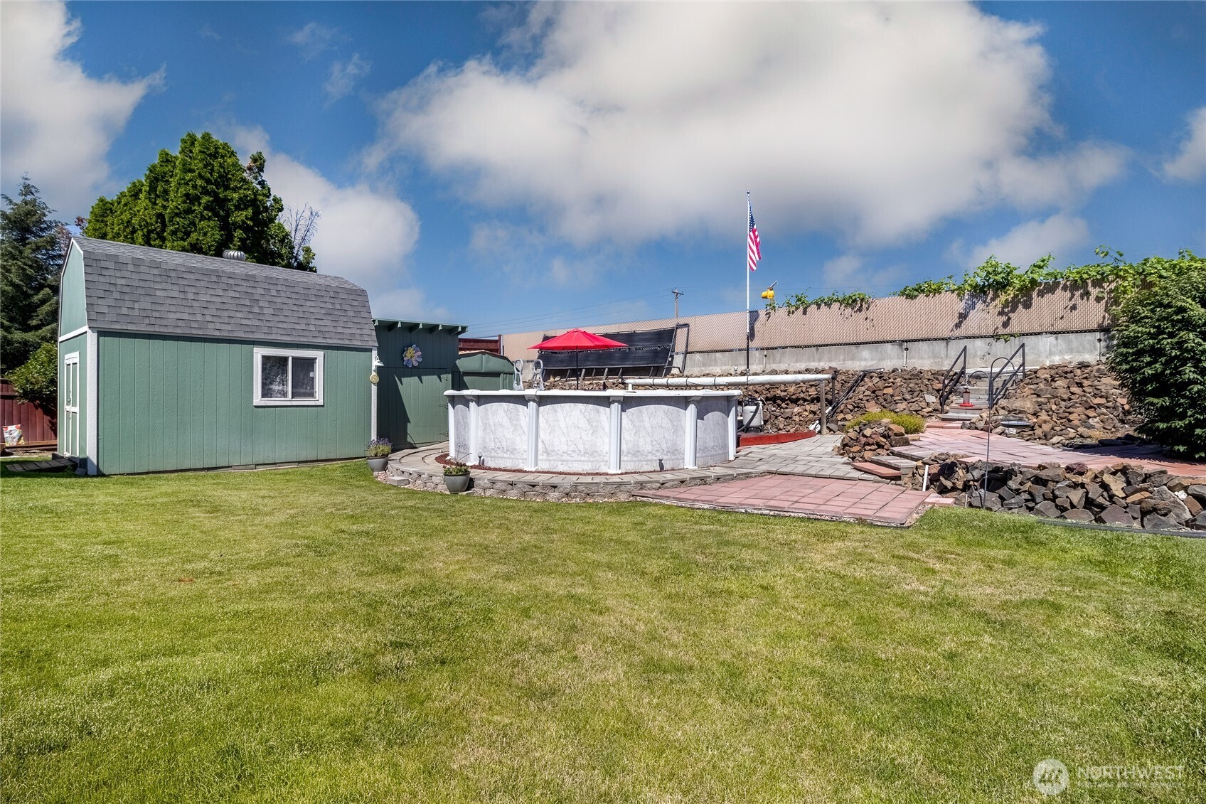 1521 Se Freedom Place Property Photo 31