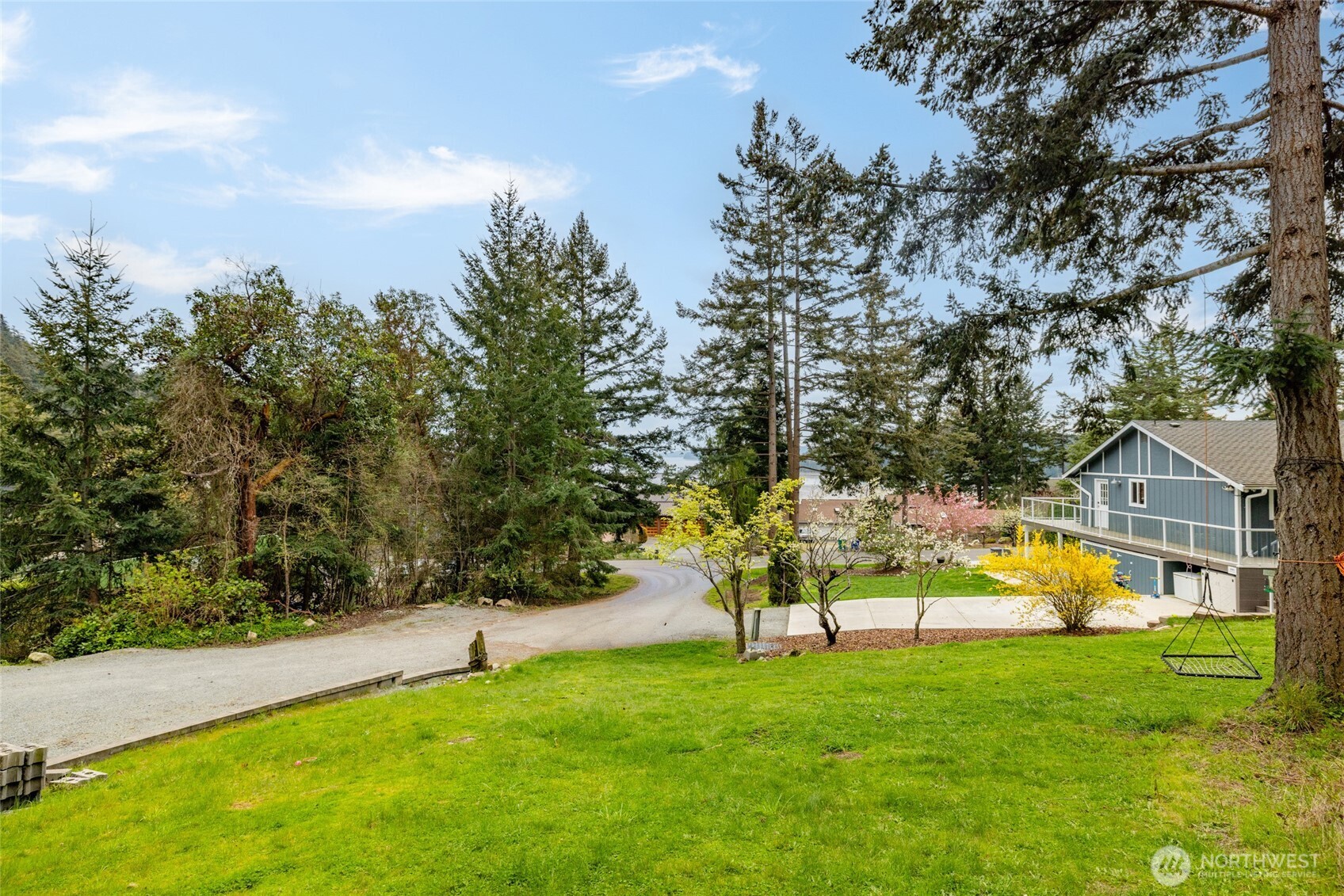 689 Sitka Place Property Photo 11