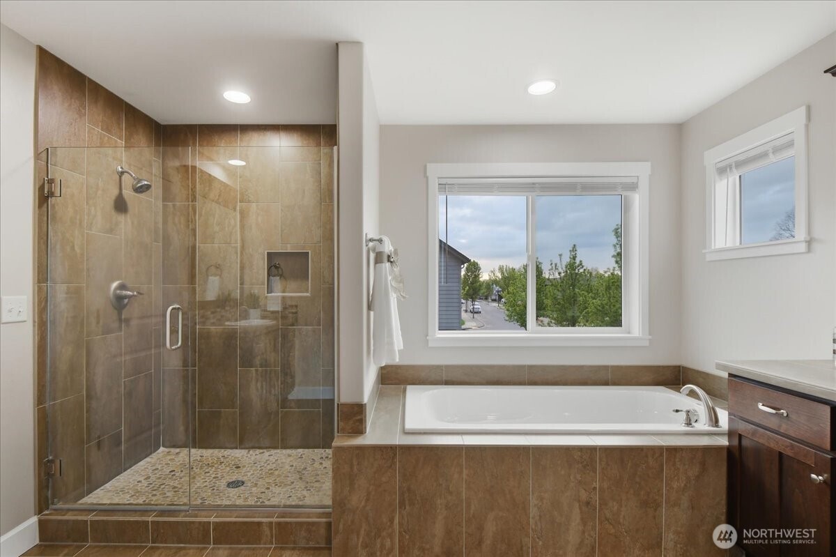 10512 Ne 156th Avenue Property Photo 25