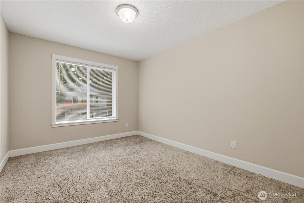 10512 Ne 156th Avenue Property Photo 28
