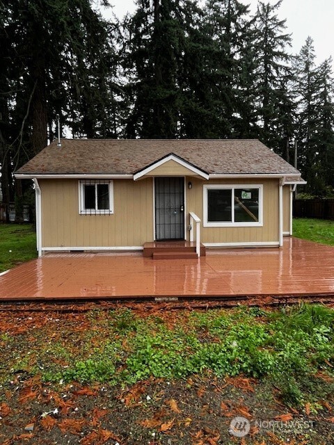 12524 Addison Street Property Photo 2