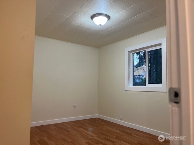 12524 Addison Street Property Photo 3