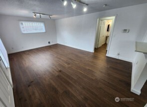 12524 Addison Street Property Photo 16
