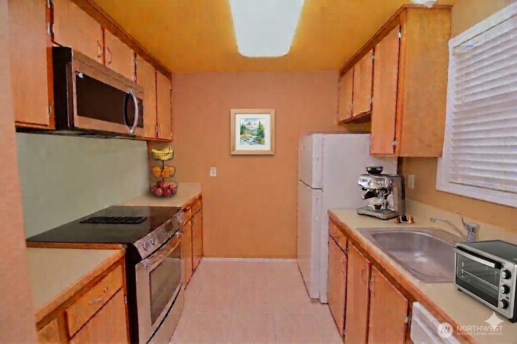 2629 Rucker Ave. 3 Property Photo 9