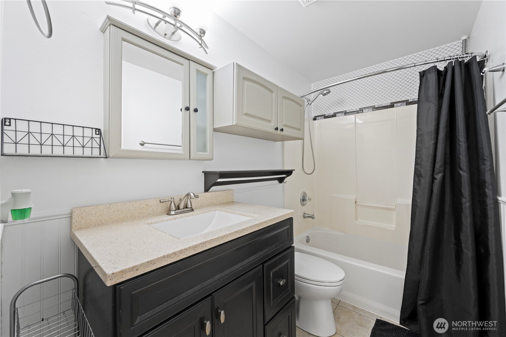 709 Lois Lane Property Photo 13