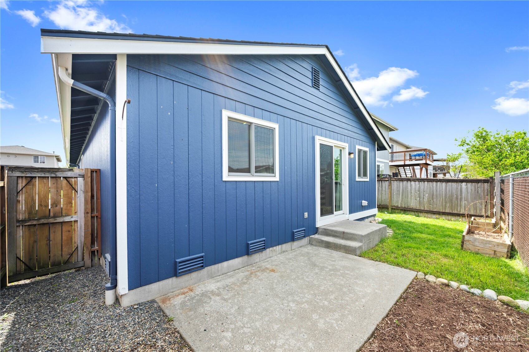 709 Lois Lane Property Photo 15