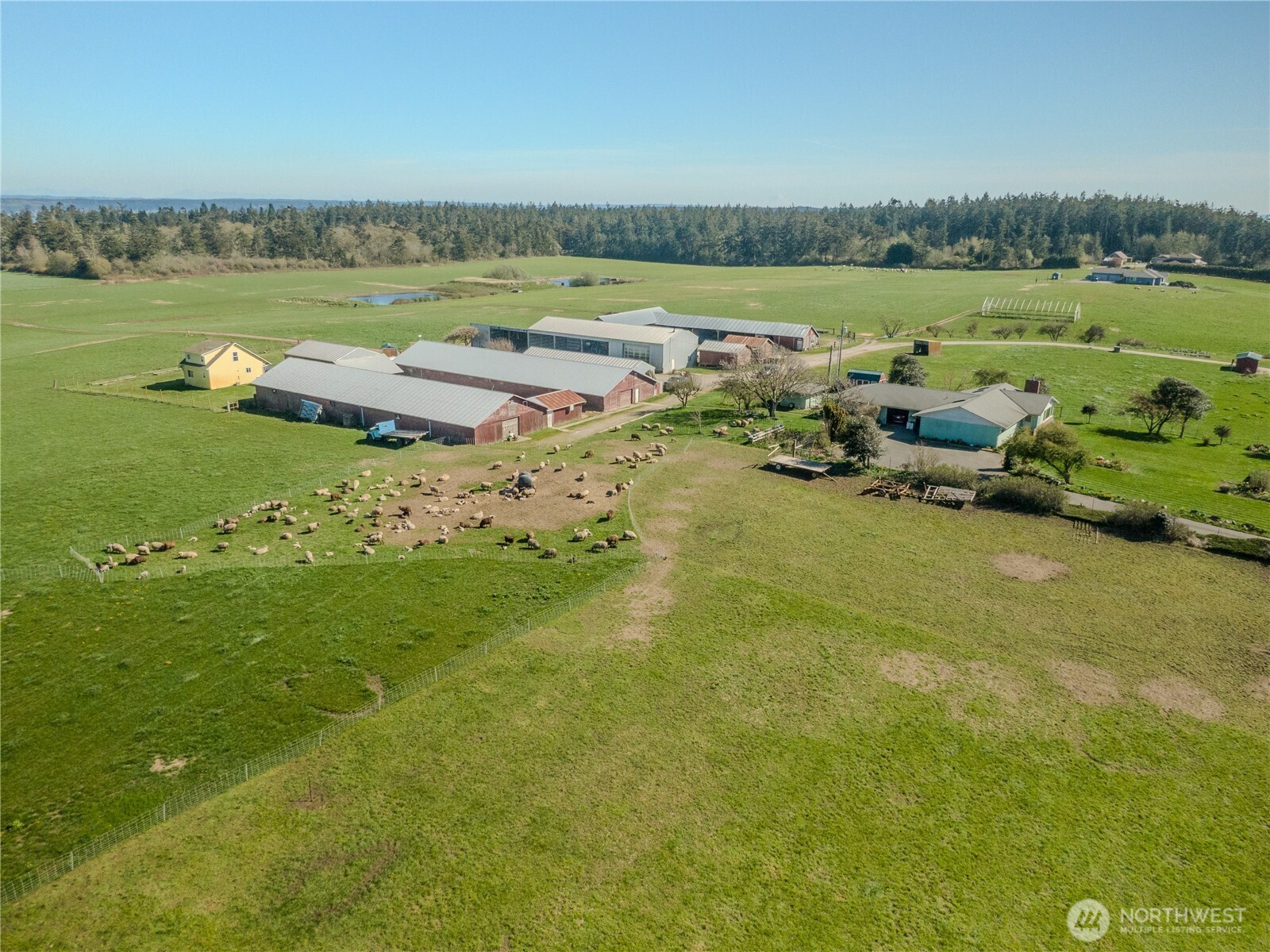 886 North West Beach Road Property Photo 18