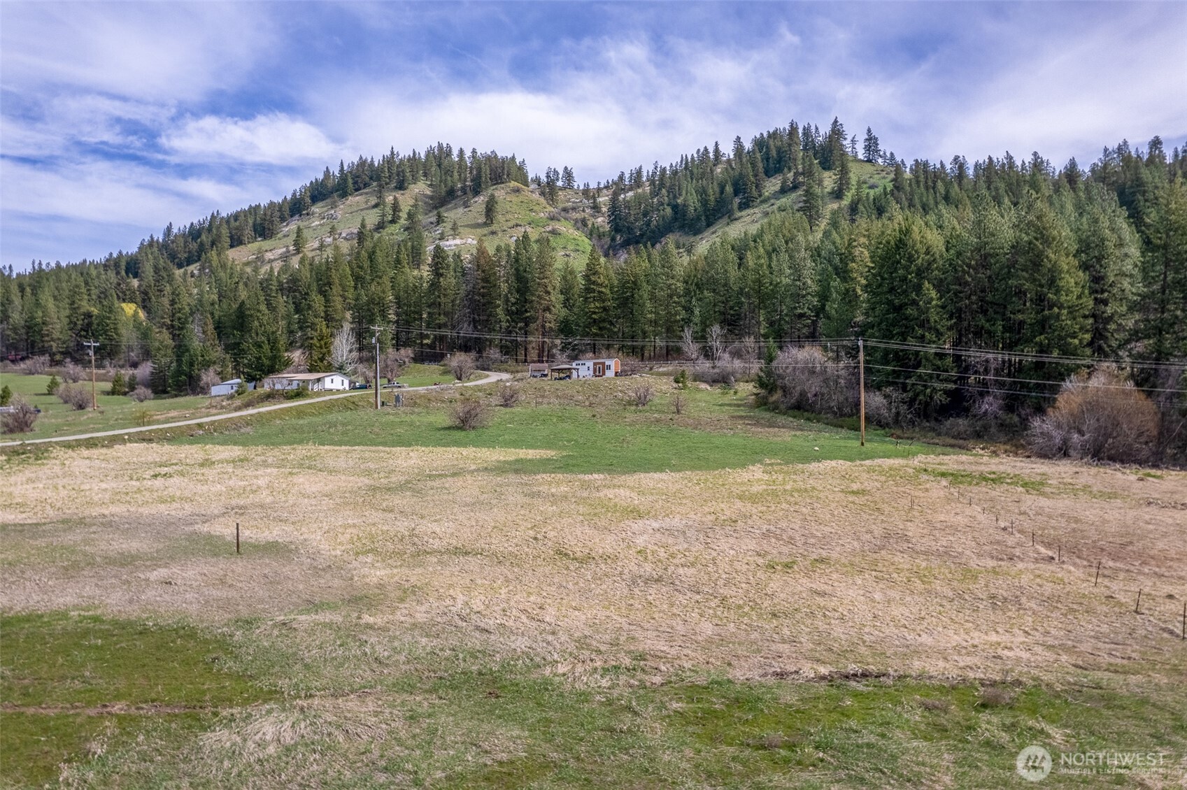 17384 Chumstick Highway Property Photo 6