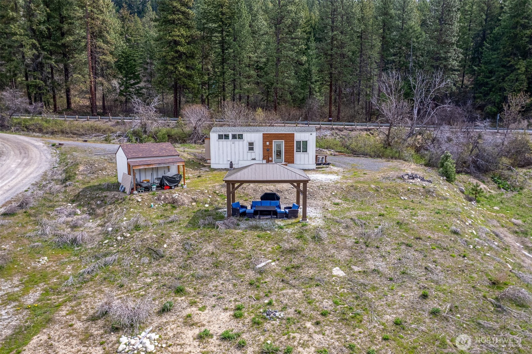 17384 Chumstick Highway Property Photo 8