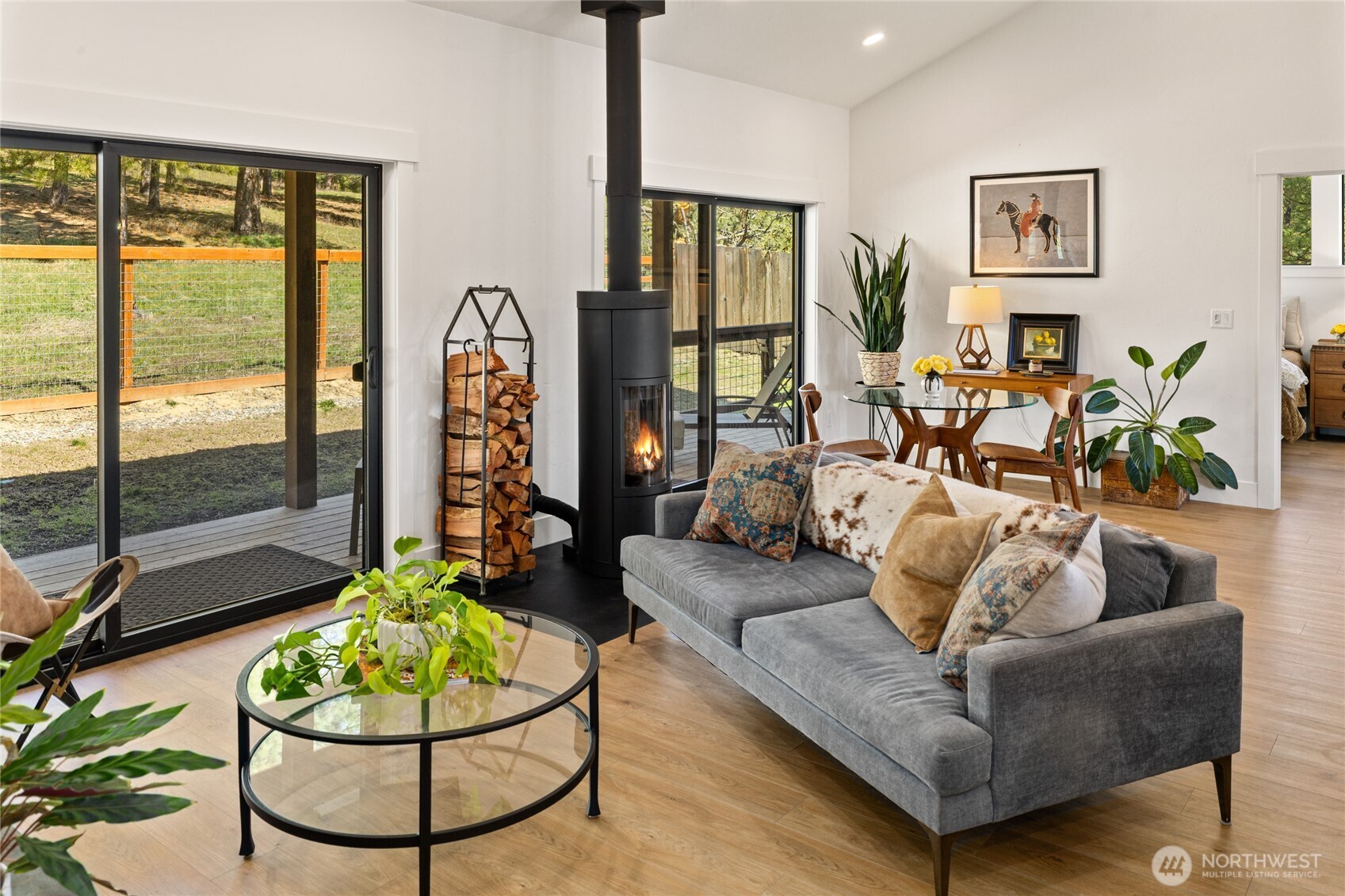 10692 Teanaway Road Property Photo 15