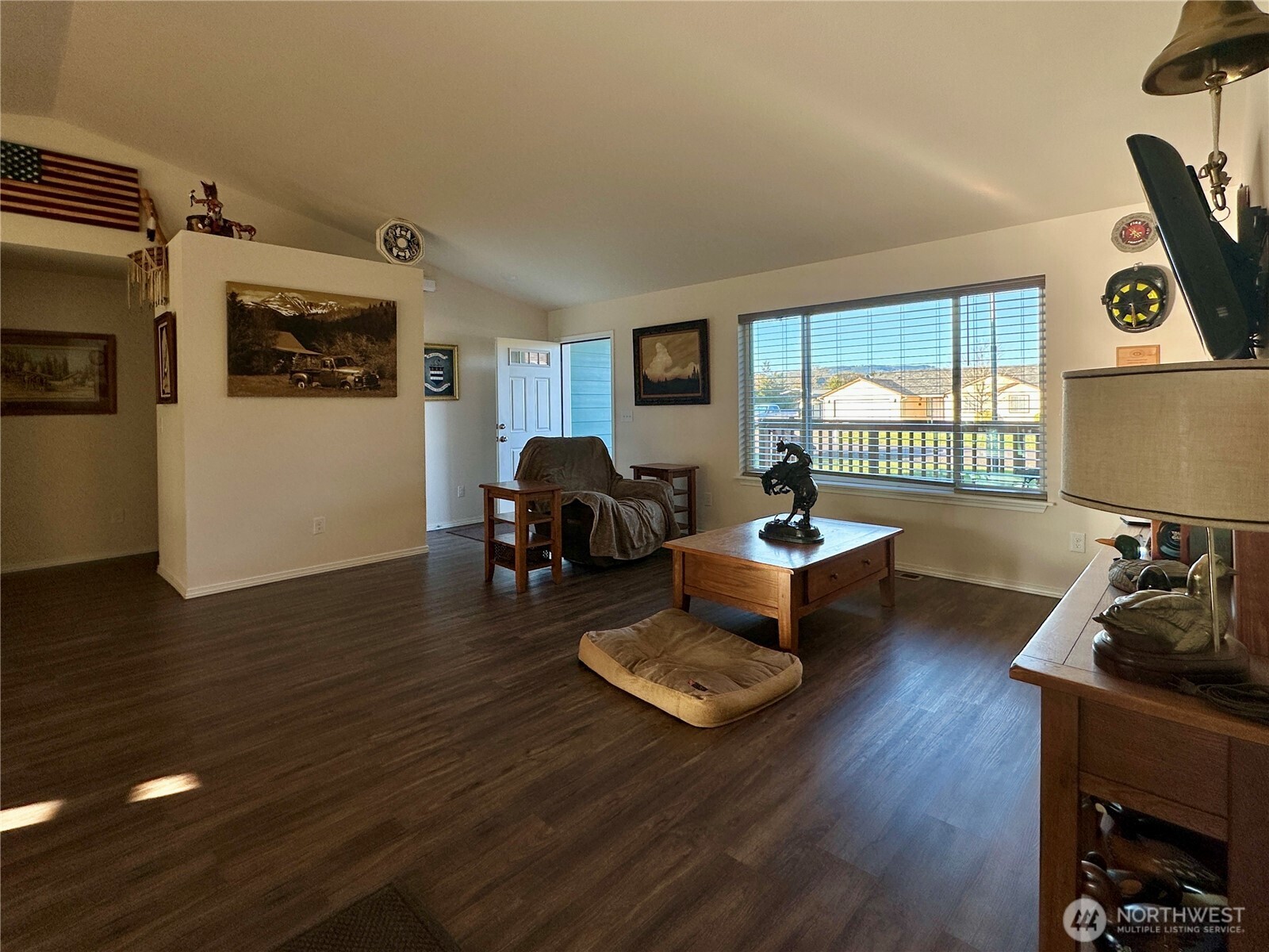 22 Shorthorn Property Photo 4